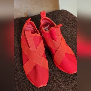 Slip-on Crisscross Sneakers